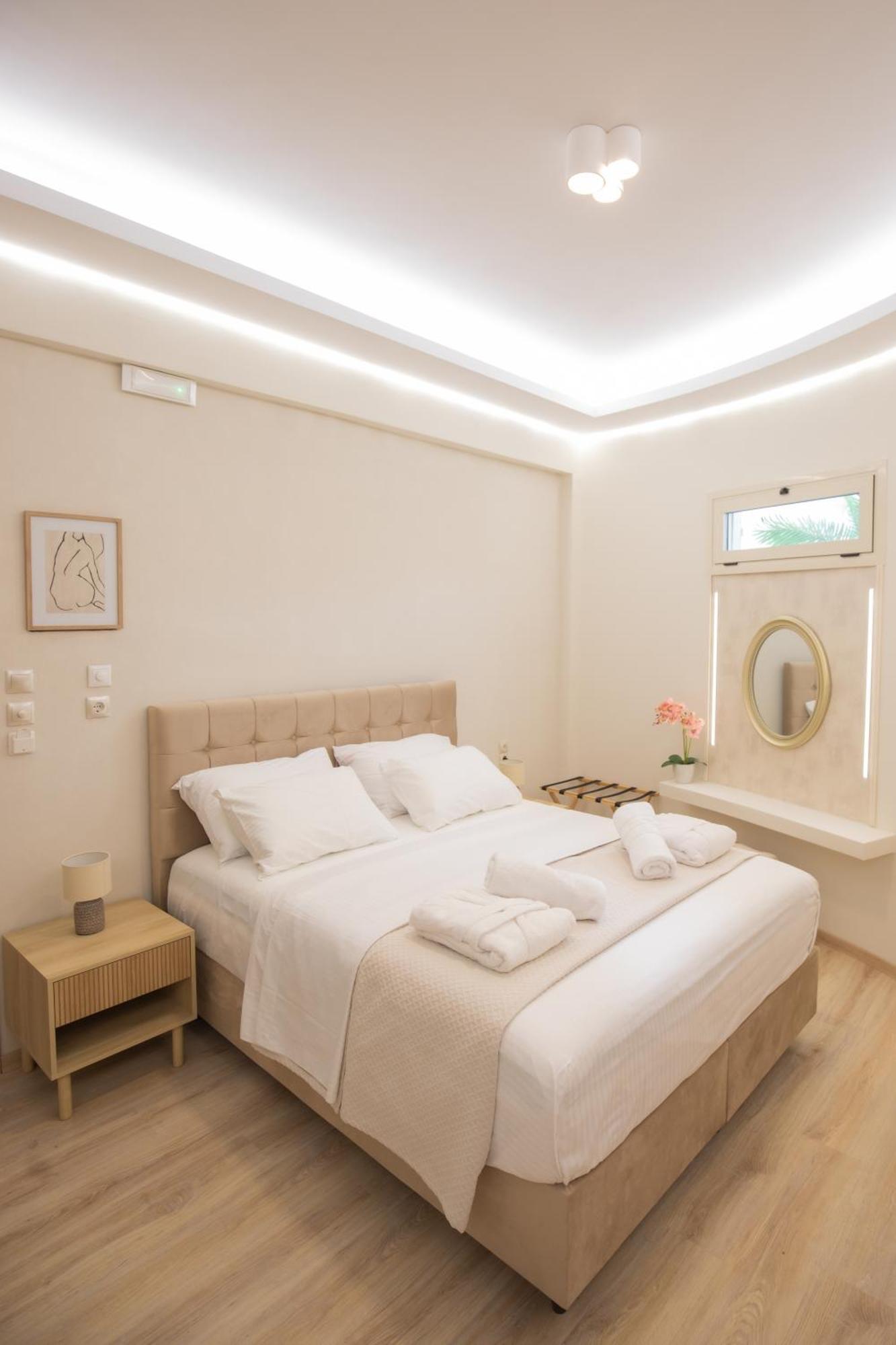 Golden City Center Suites Rhodes City Dış mekan fotoğraf