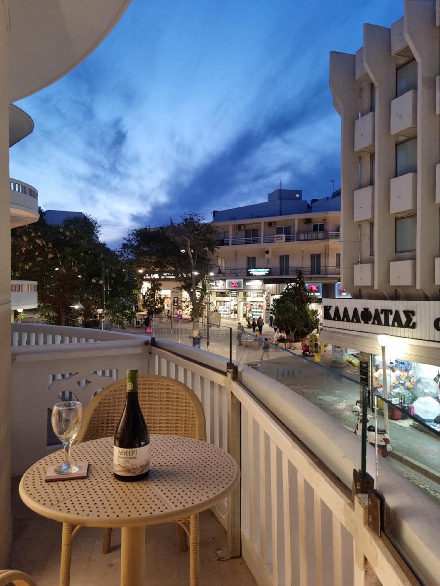 Golden City Center Suites Rhodes City Dış mekan fotoğraf