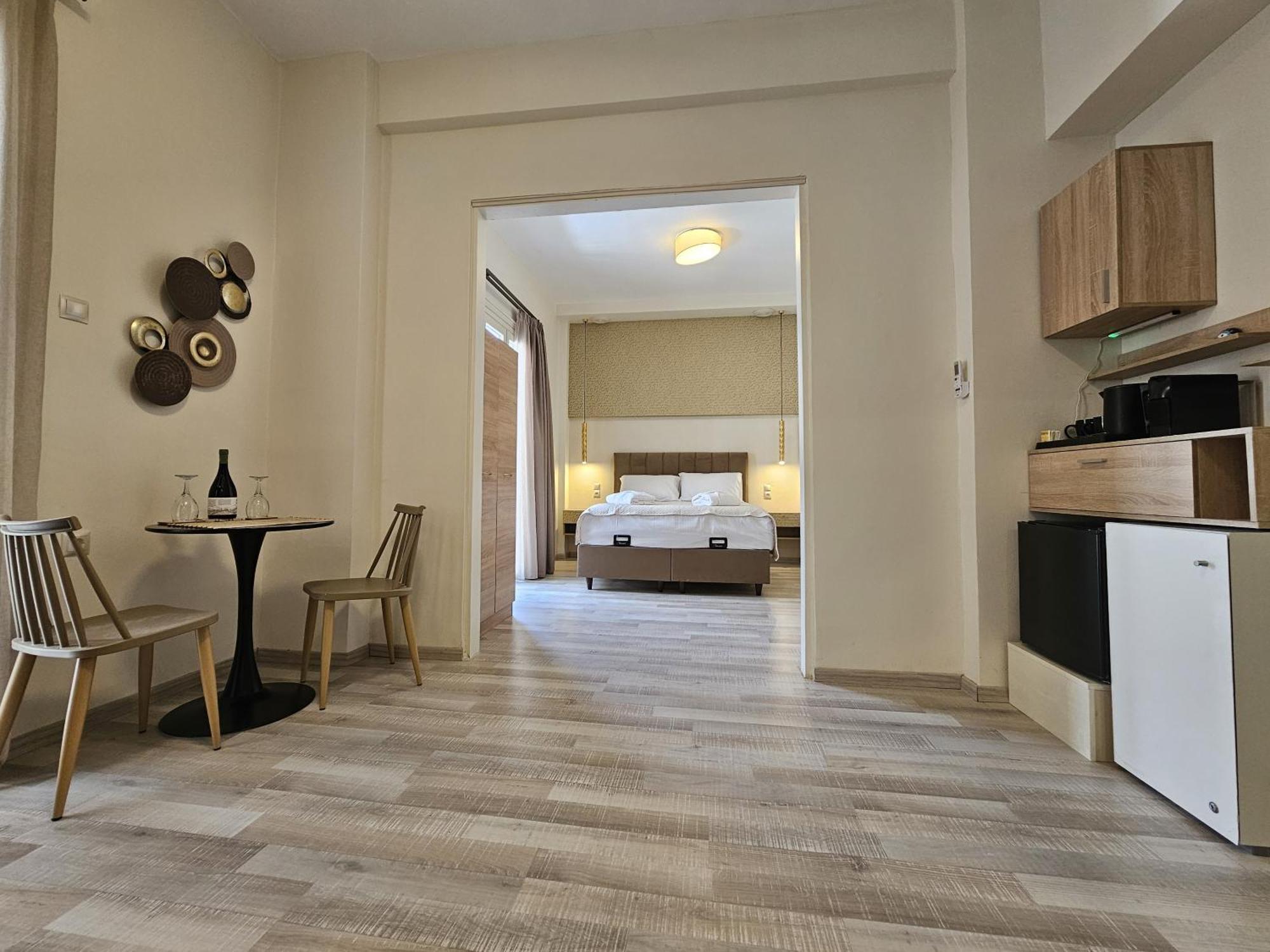 Golden City Center Suites Rhodes City Dış mekan fotoğraf