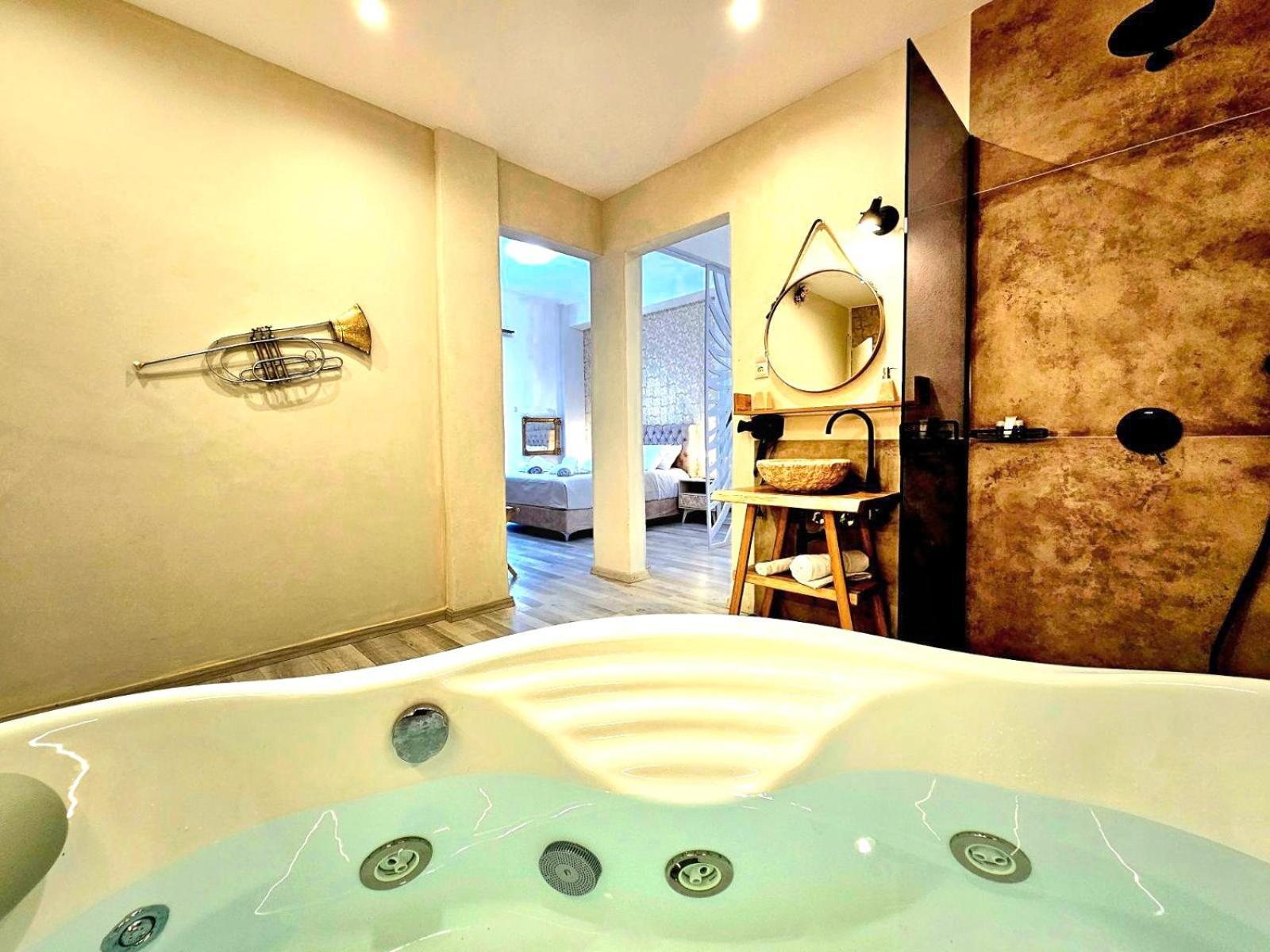 Golden City Center Suites Rhodes City Dış mekan fotoğraf