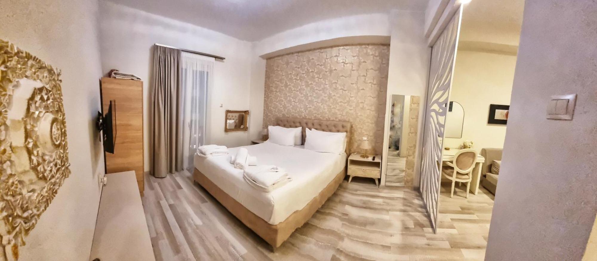 Golden City Center Suites Rhodes City Dış mekan fotoğraf