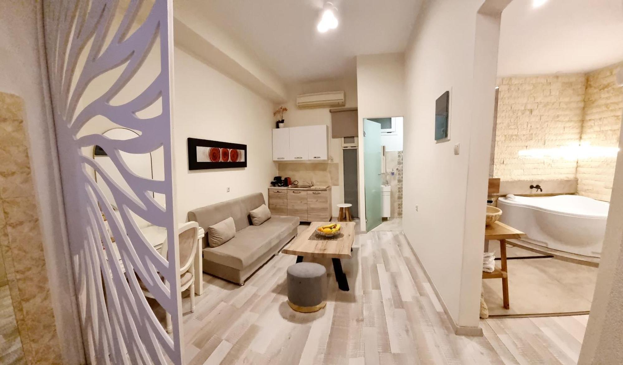 Golden City Center Suites Rhodes City Dış mekan fotoğraf