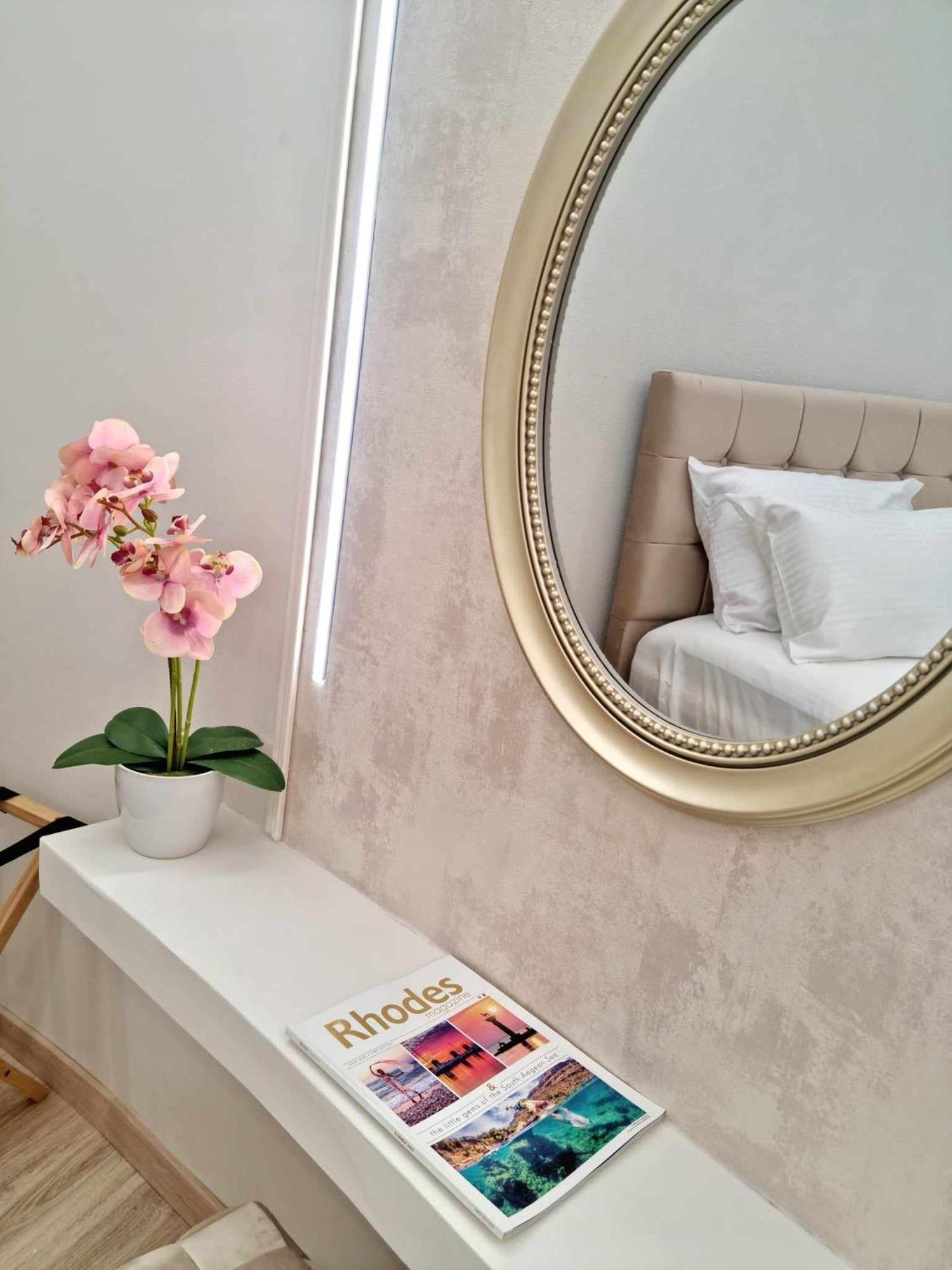 Golden City Center Suites Rhodes City Dış mekan fotoğraf